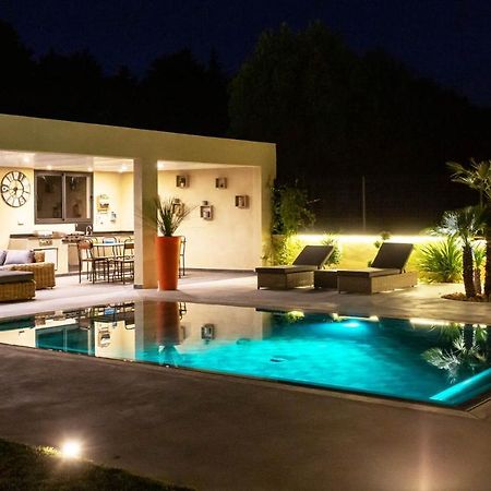 Villa Palma & Spa リル・シュル・ラ・ソルギュ エクステリア 写真
