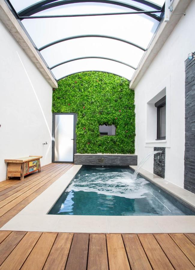 Villa Palma & Spa リル・シュル・ラ・ソルギュ エクステリア 写真