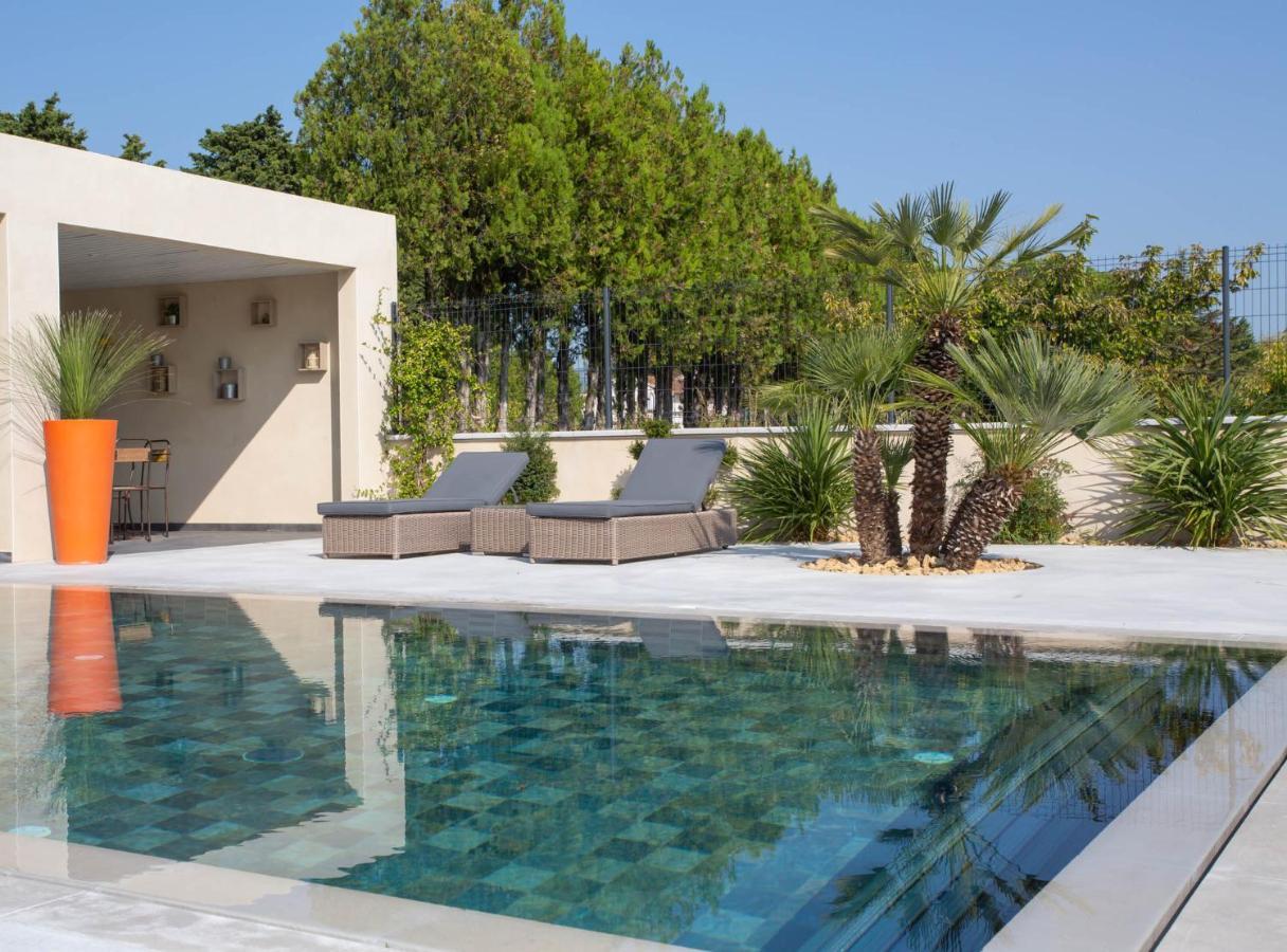 Villa Palma & Spa リル・シュル・ラ・ソルギュ エクステリア 写真